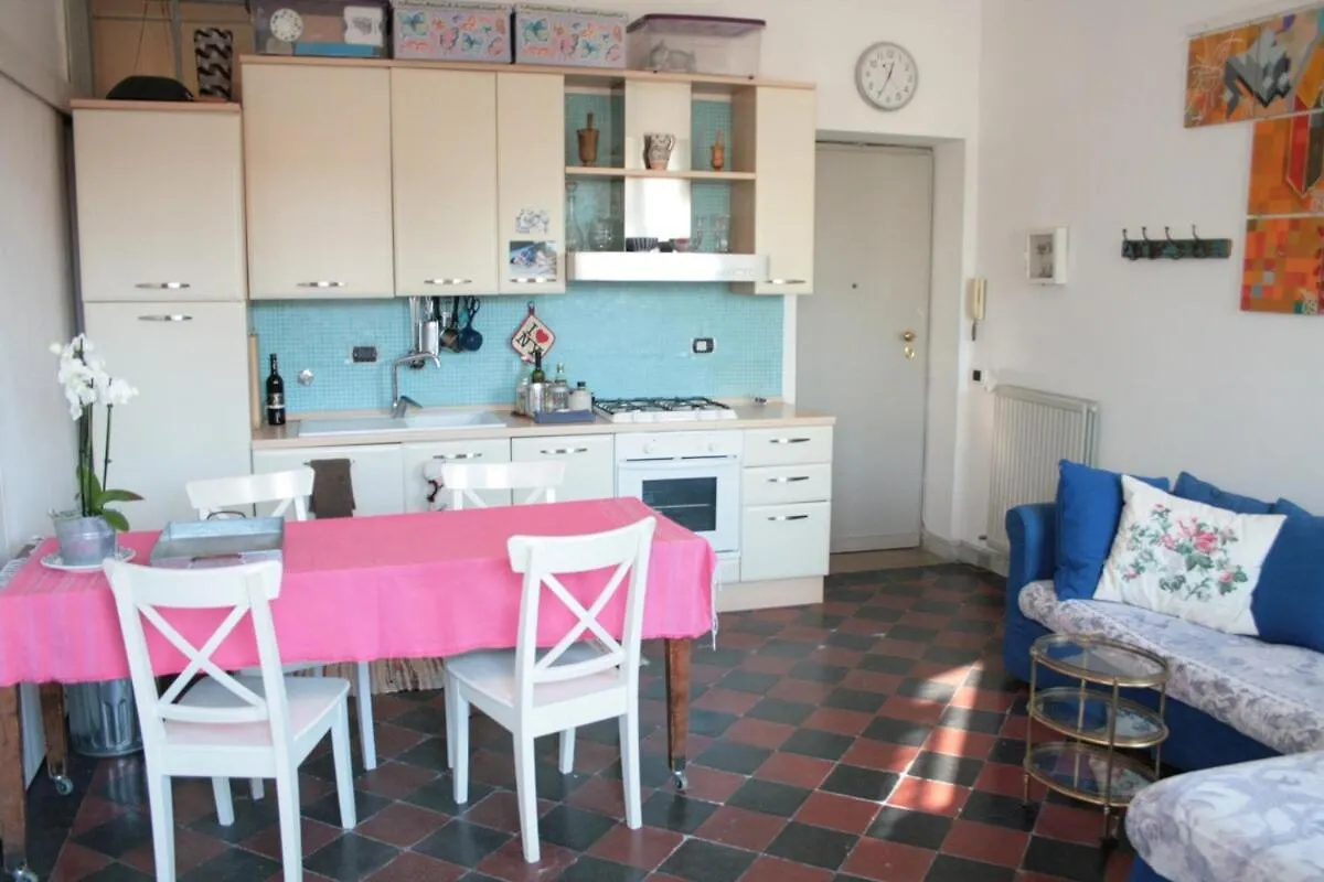 Ferienwohnung Cozy 4Th Floor In Monti Neighborhood Rom